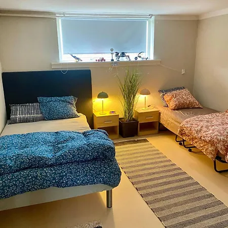 Grey For 2 People With Private Entrance *