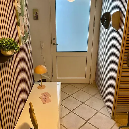 Grey For 2 People With Private Entrance Gasthuis